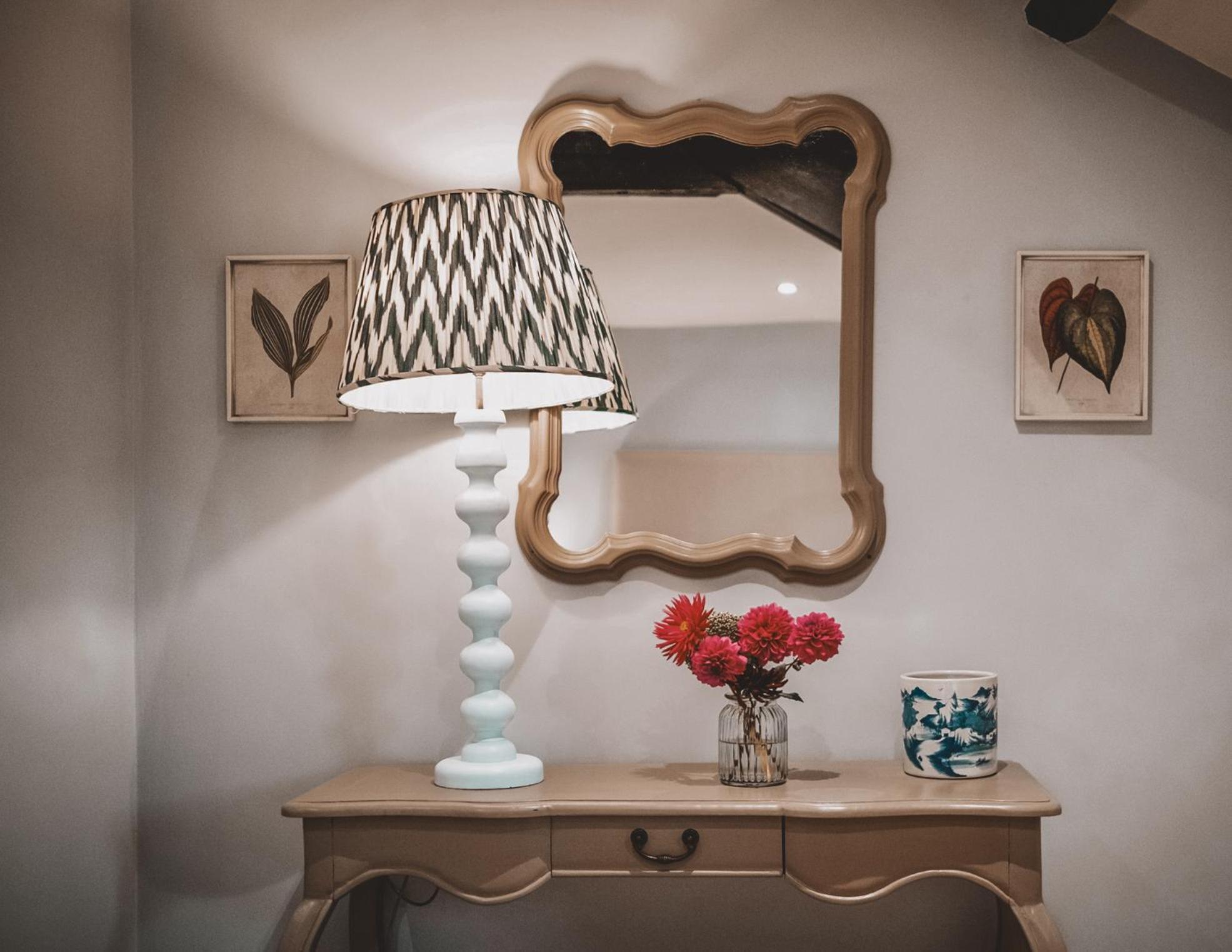 The Hare & Hounds Inn Bowland Bridge Exteriér fotografie